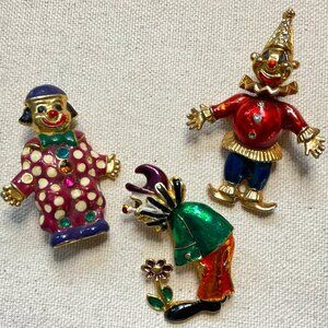 🎪 1980s Enamel Clown Brooch Trio – Circus Whimsy